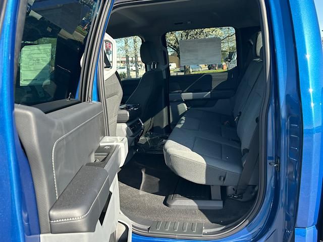 2025 Ford F-150 XLT photo 30