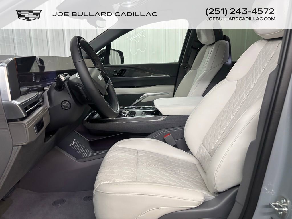 2026 Cadillac Escalade Luxury photo 5