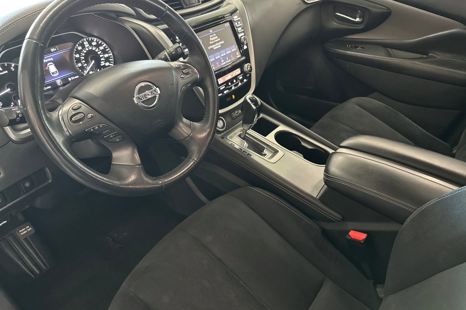 2021 Nissan Murano SV photo 9