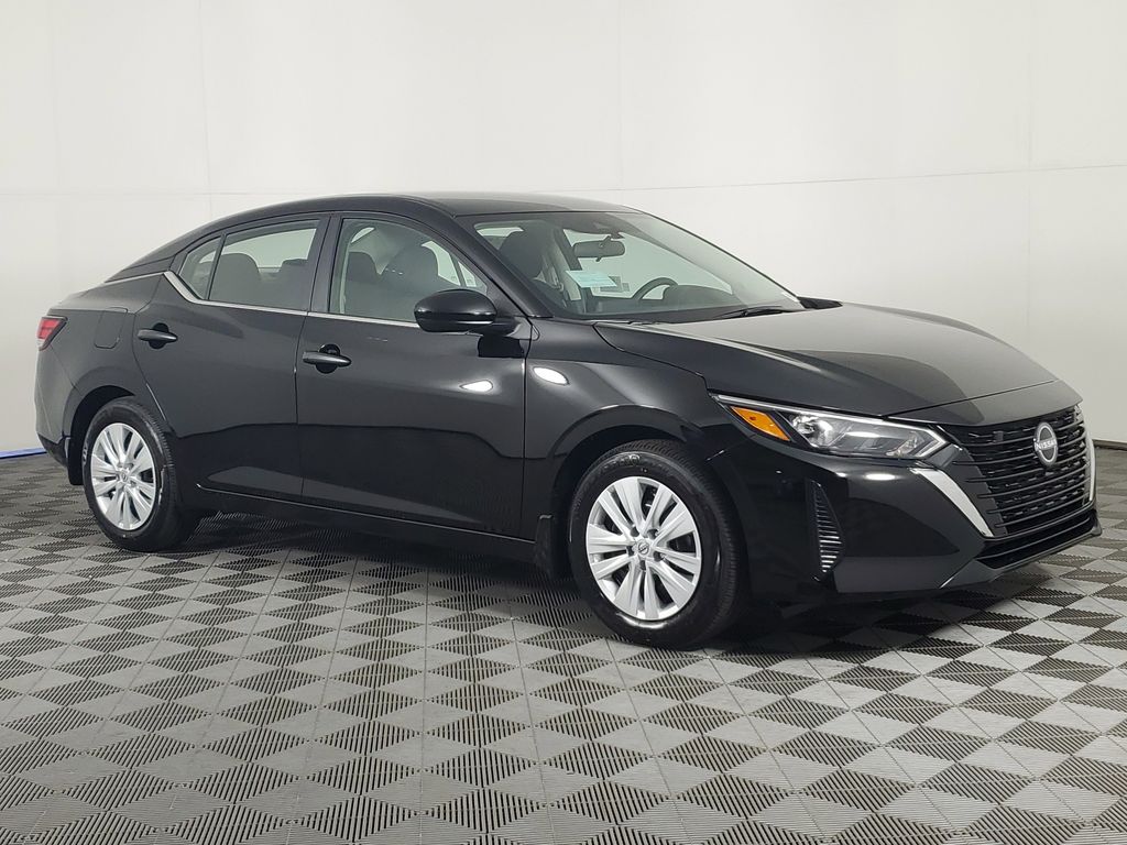 2025 Nissan Sentra S photo 2