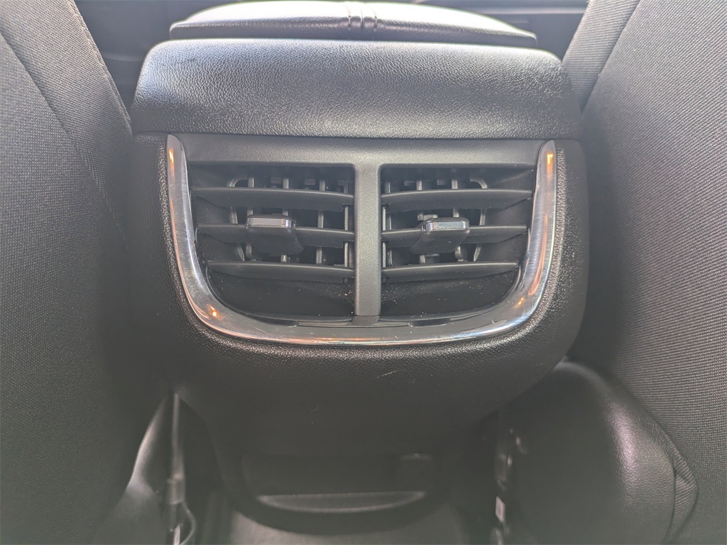 2024 Chevrolet Malibu 1LT photo 13