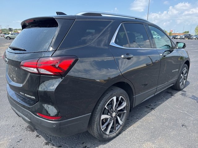2023 Chevrolet Equinox Premier photo 2