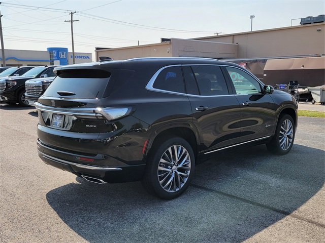 2026 Buick Enclave Avenir photo 2