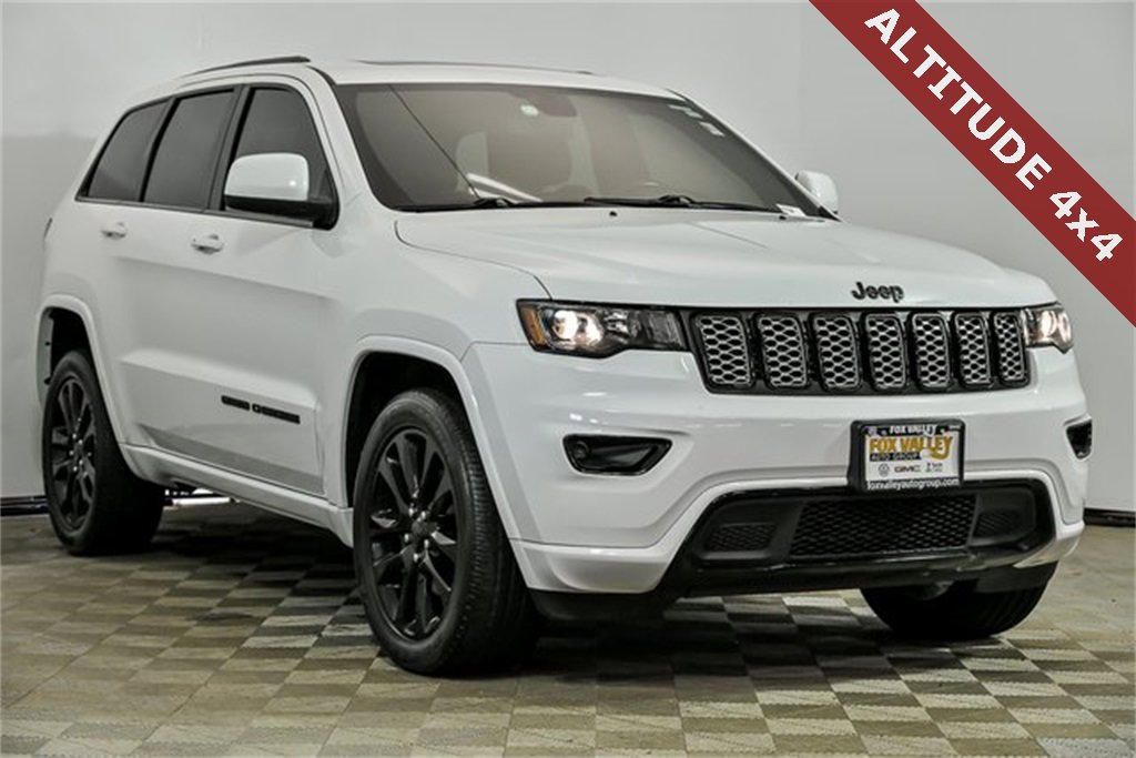 2020 Jeep Grand Cherokee Altitude's photo