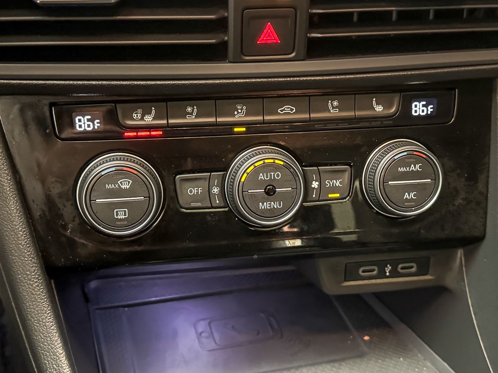 2021 VOLKSWAGEN JETTA - Image 21