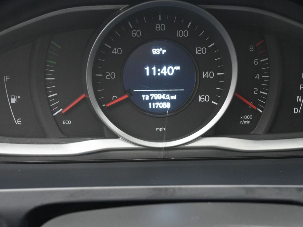 2016 Volvo V60 T5 photo 14