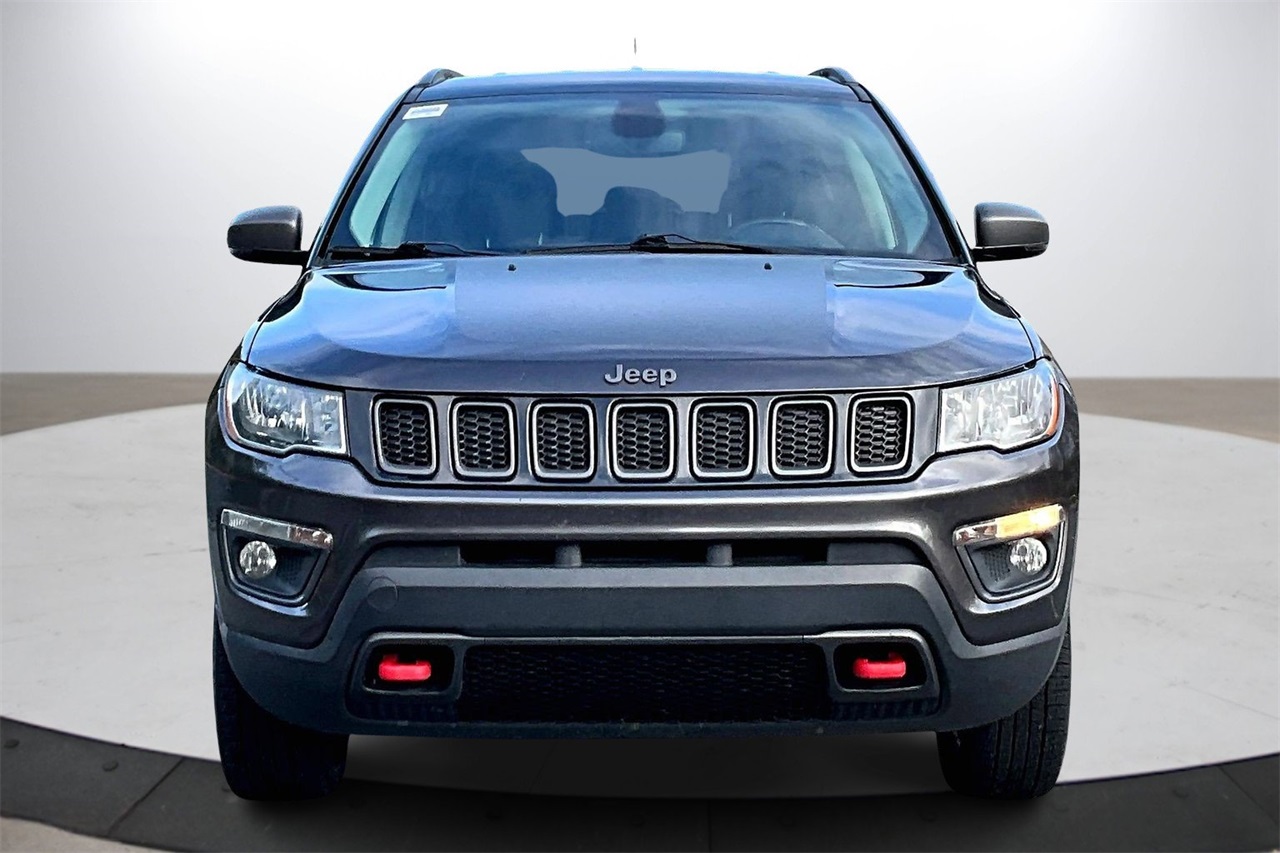 2020 Jeep Compass Trailhawk photo 2