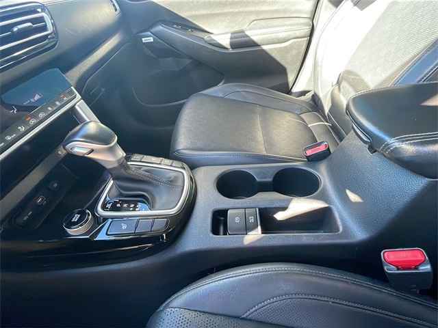2023 Kia Seltos SX photo 23