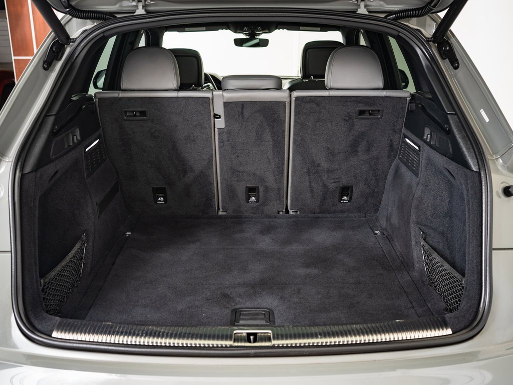 2019 Audi SQ5 Premium Plus photo 17