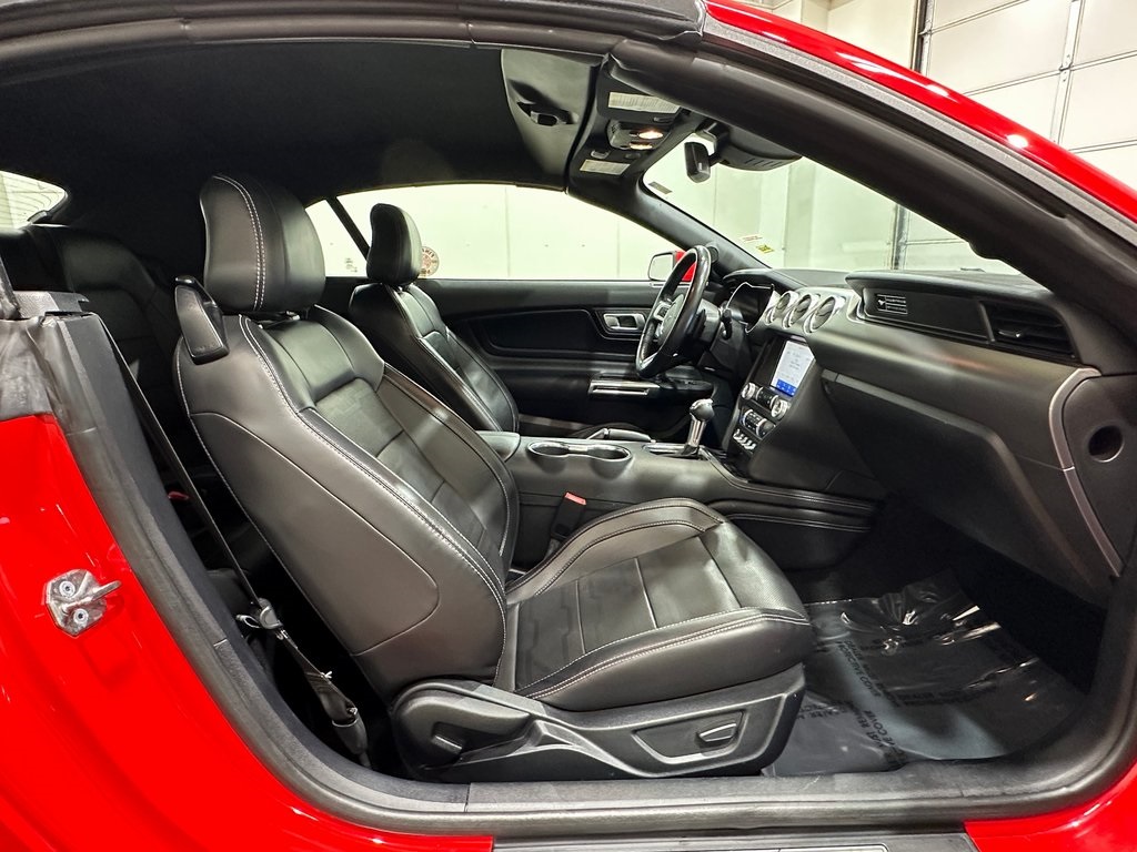 2020 Ford Mustang EcoBoost Premium photo 29