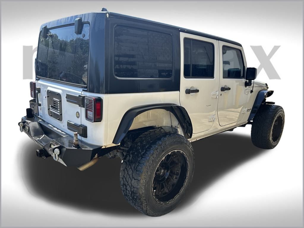 2017 Jeep Wrangler Unlimited Sport photo 2