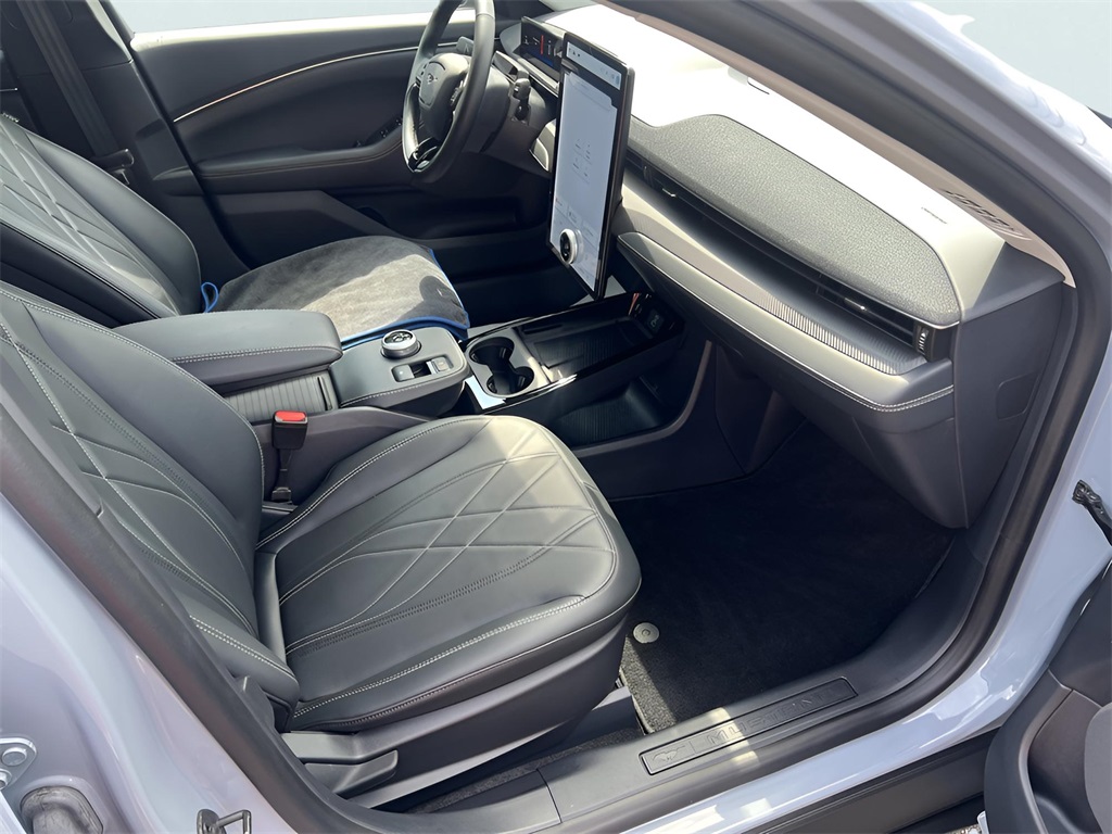 2024 Ford Mustang Mach-E Select photo 29