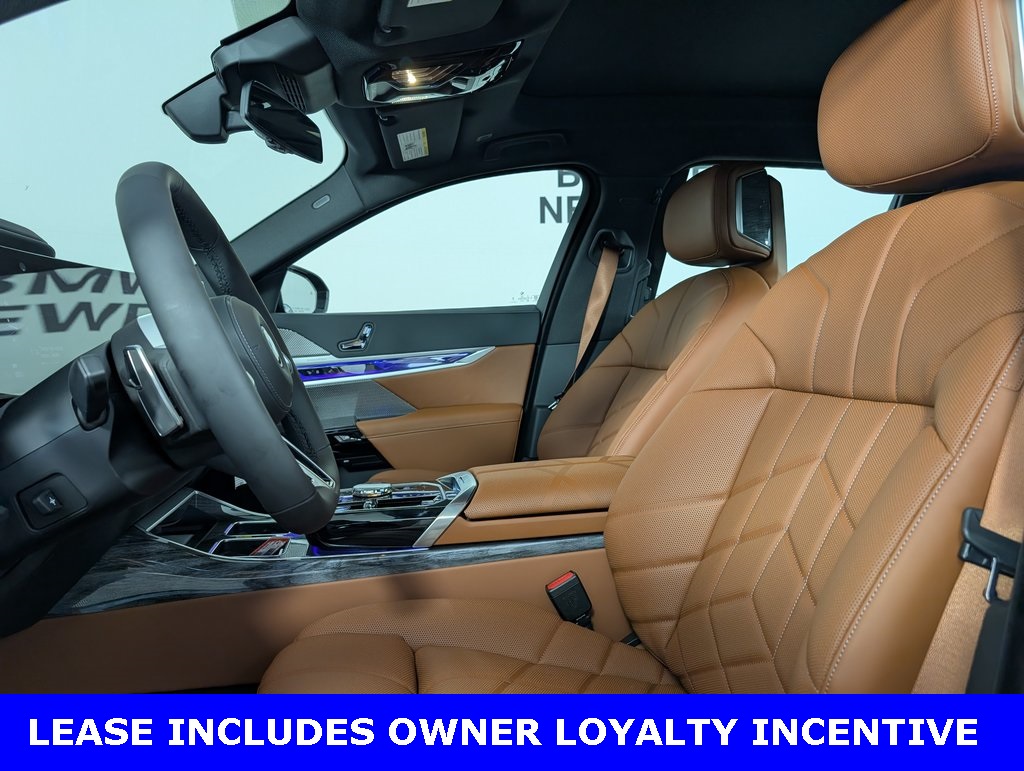 Used 2025 BMW i7 60 with VIN WBY53EJ04SCU74042 for sale in Middletown, RI