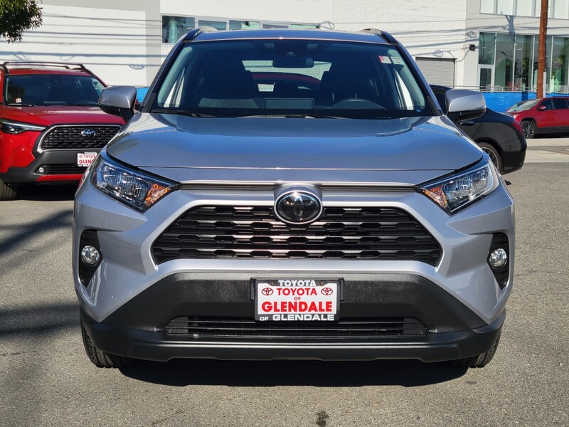 Used 2021 Toyota RAV4 XLE with VIN 2T3W1RFV8MC095697 for sale in Kansas City