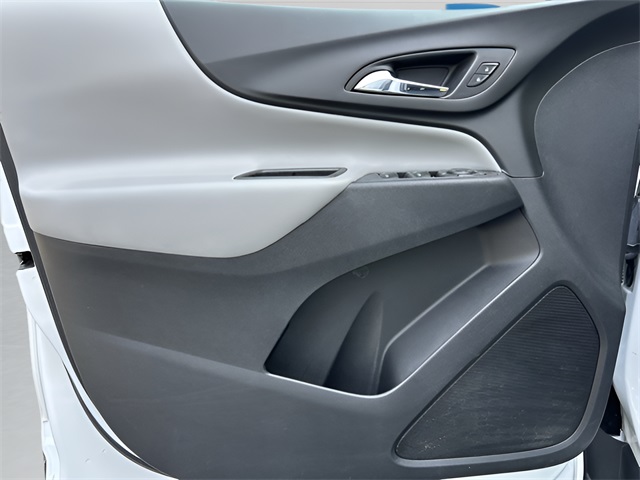 2023 Chevrolet Equinox LT photo 10