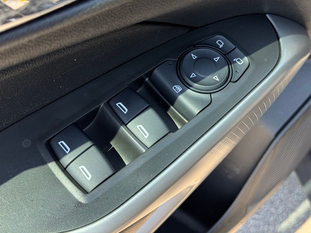 2024 Chevrolet Trax photo 19