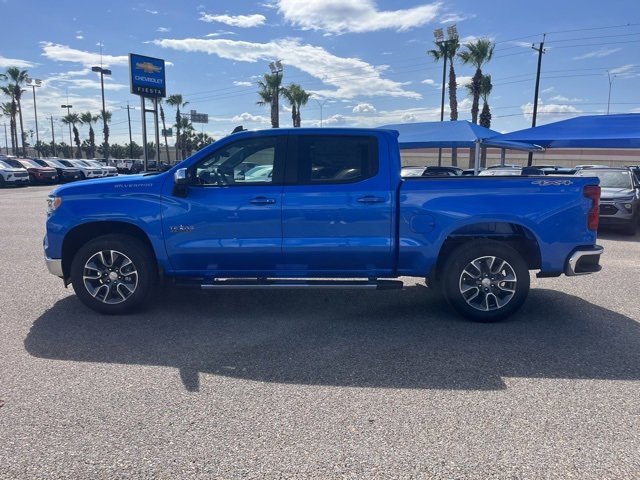 2026 Chevrolet Silverado 1500 LT photo 4
