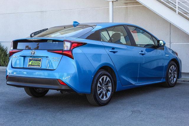 2019 Toyota Prius Limited photo 7