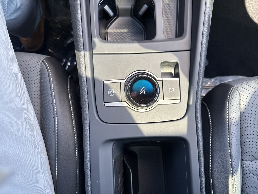 2025 Volkswagen Tiguan SE R-Line Black photo 16