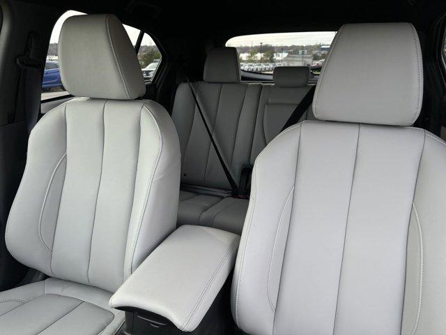 2024 Mitsubishi Eclipse Cross SEL photo 25