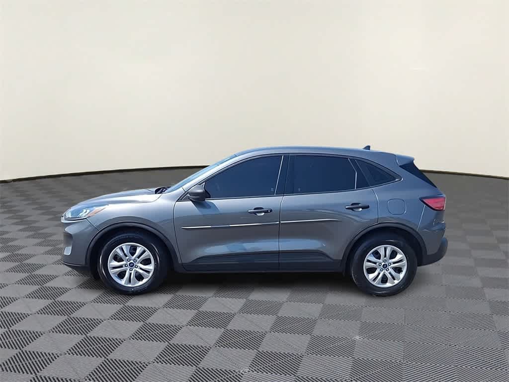 2022 Ford Escape S photo 5