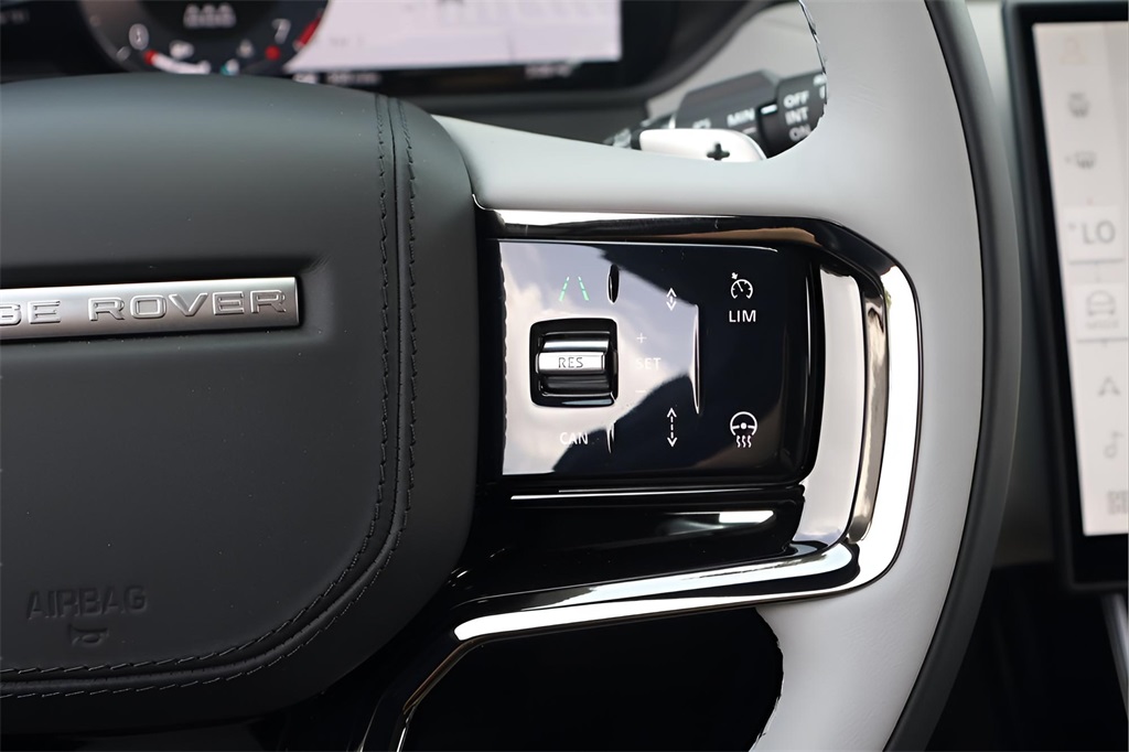 2026 Land Rover Range Rover Velar S photo 20