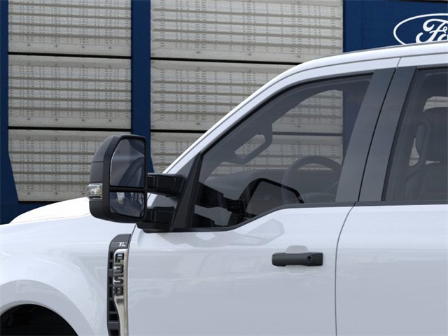 2026 Ford F-350 XL photo 17