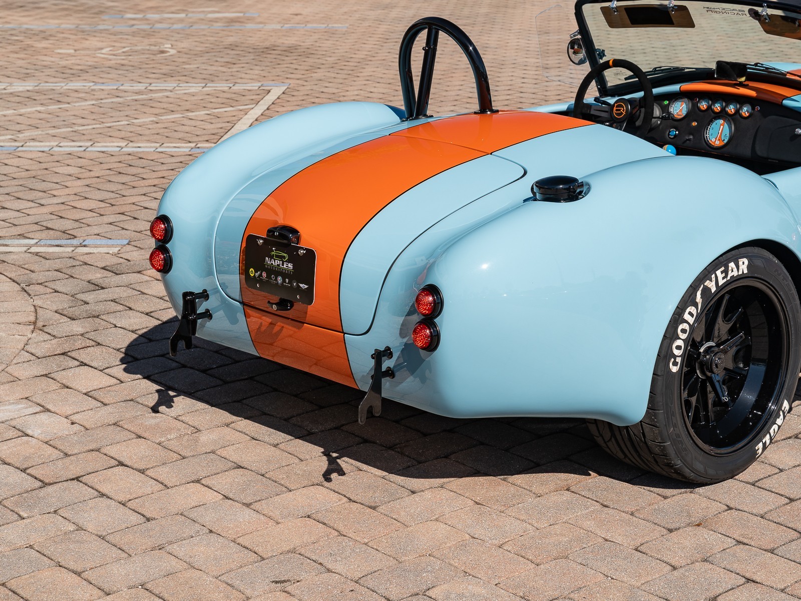 2024 Backdraft Roadster RT photo 3