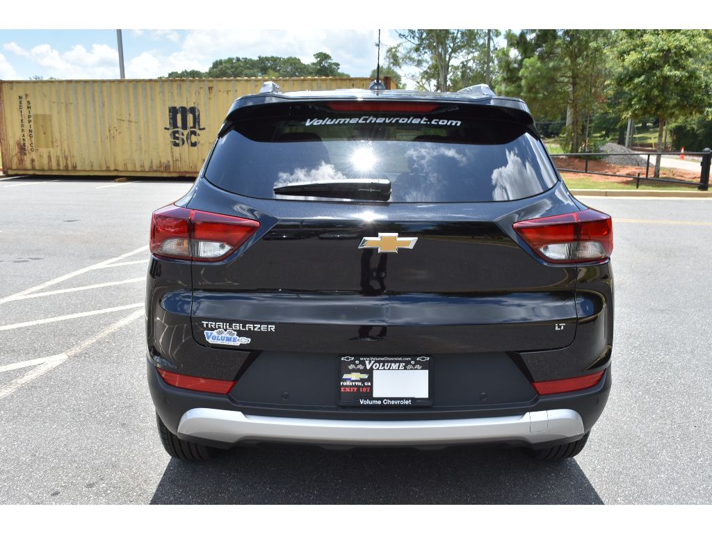 2025 Chevrolet Trailblazer LT photo 4