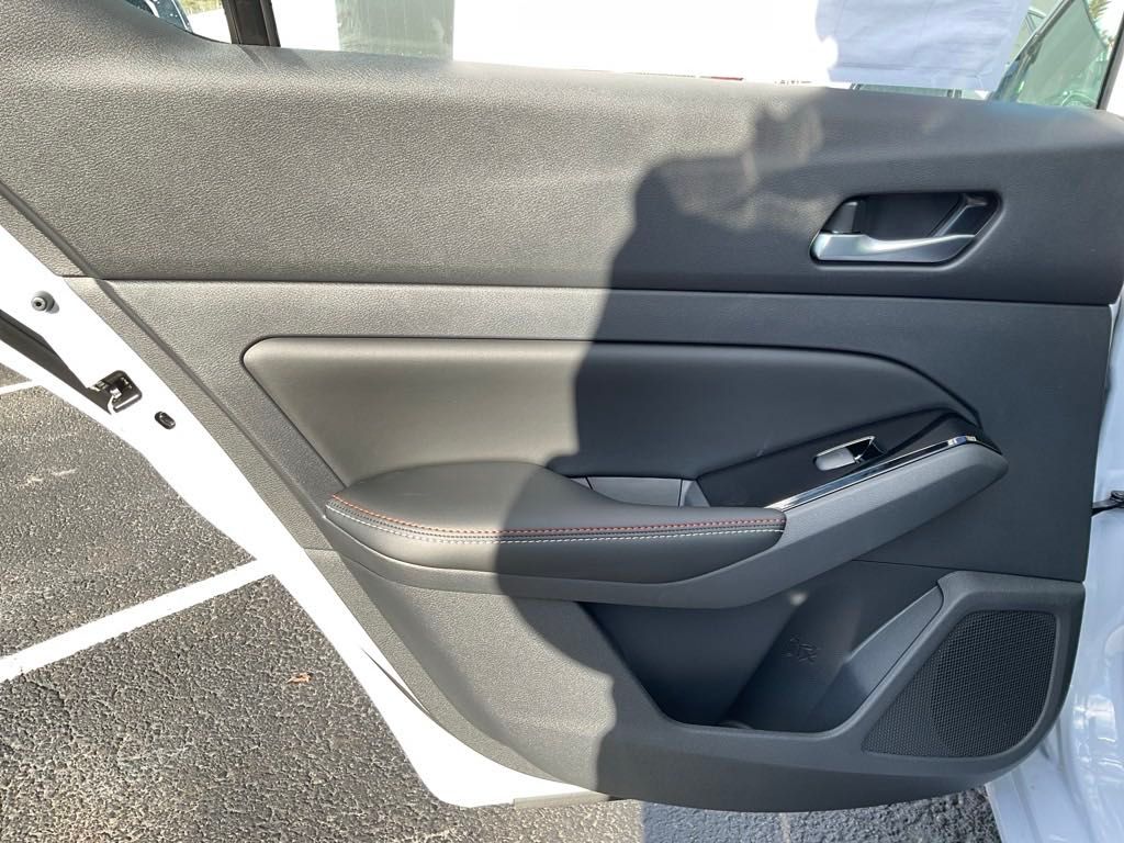 2025 Nissan Altima 2.5 SR photo 29