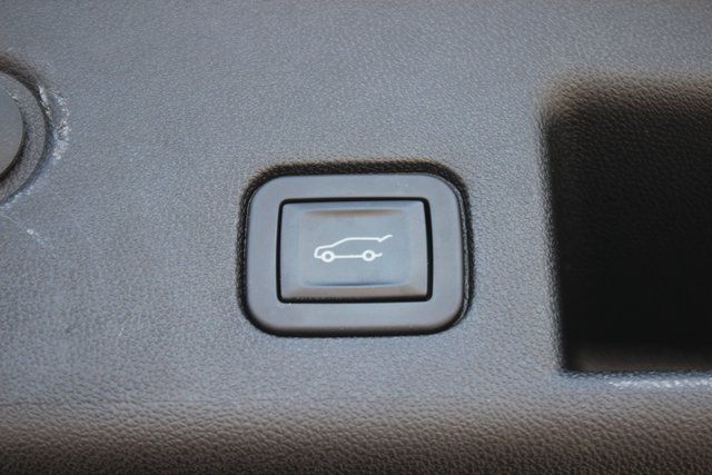2018 Chevrolet Equinox LT photo 22