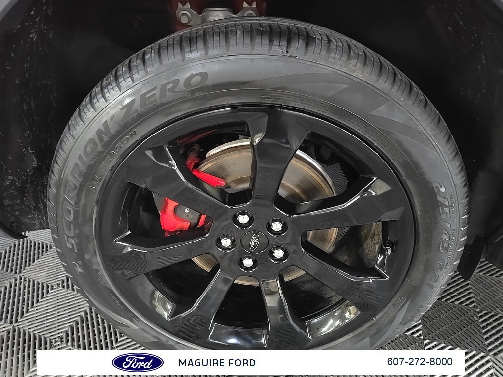 2022 Ford Explorer ST photo 14