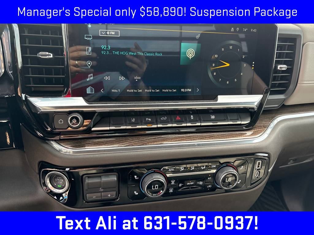2025 Chevrolet Silverado 3500HD LT photo 17