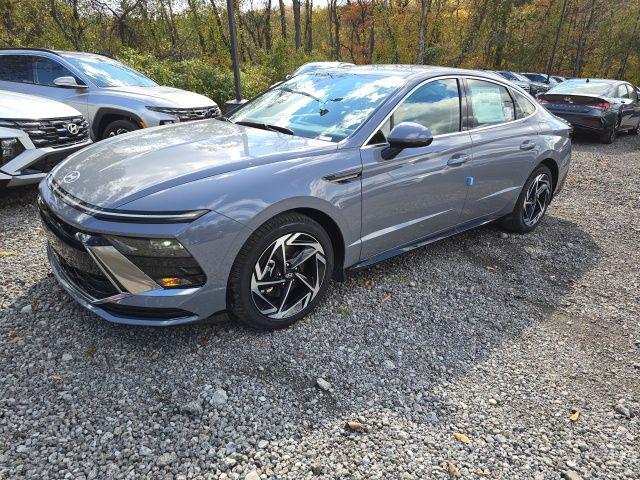 2026 Hyundai Sonata SEL's photo