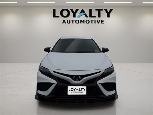2024 Toyota Camry SE photo 8