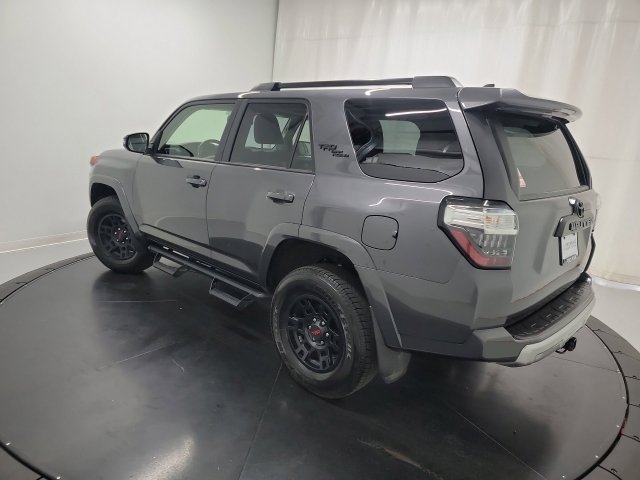 2023 Toyota 4Runner TRD Premium photo 2