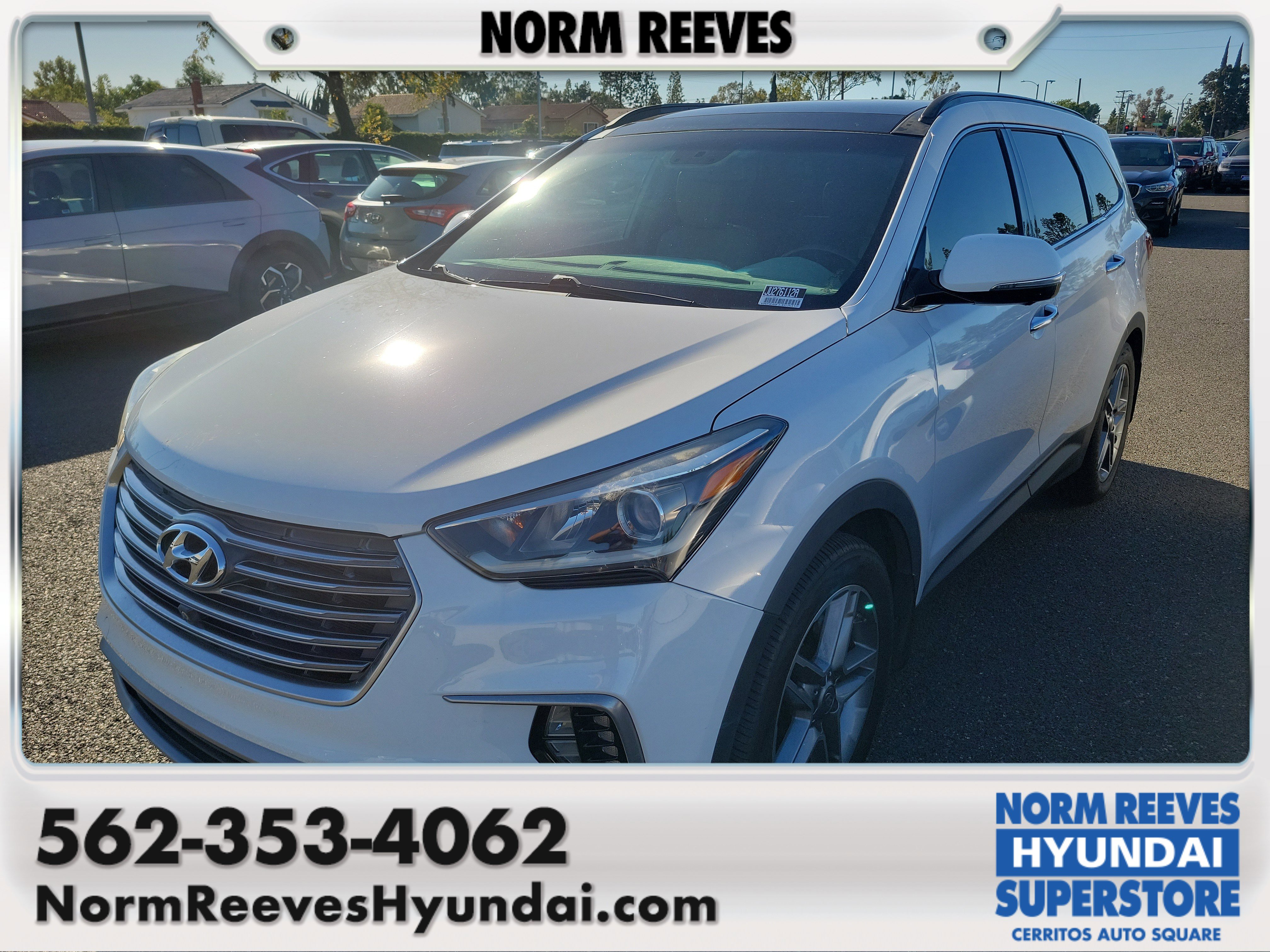 2018 Hyundai Santa Fe SE Ultimate's photo