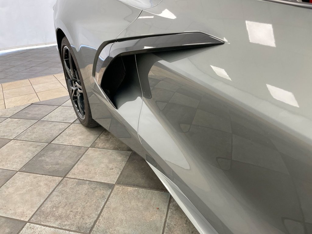 2022 Chevrolet Corvette Stingray 2LT photo 25