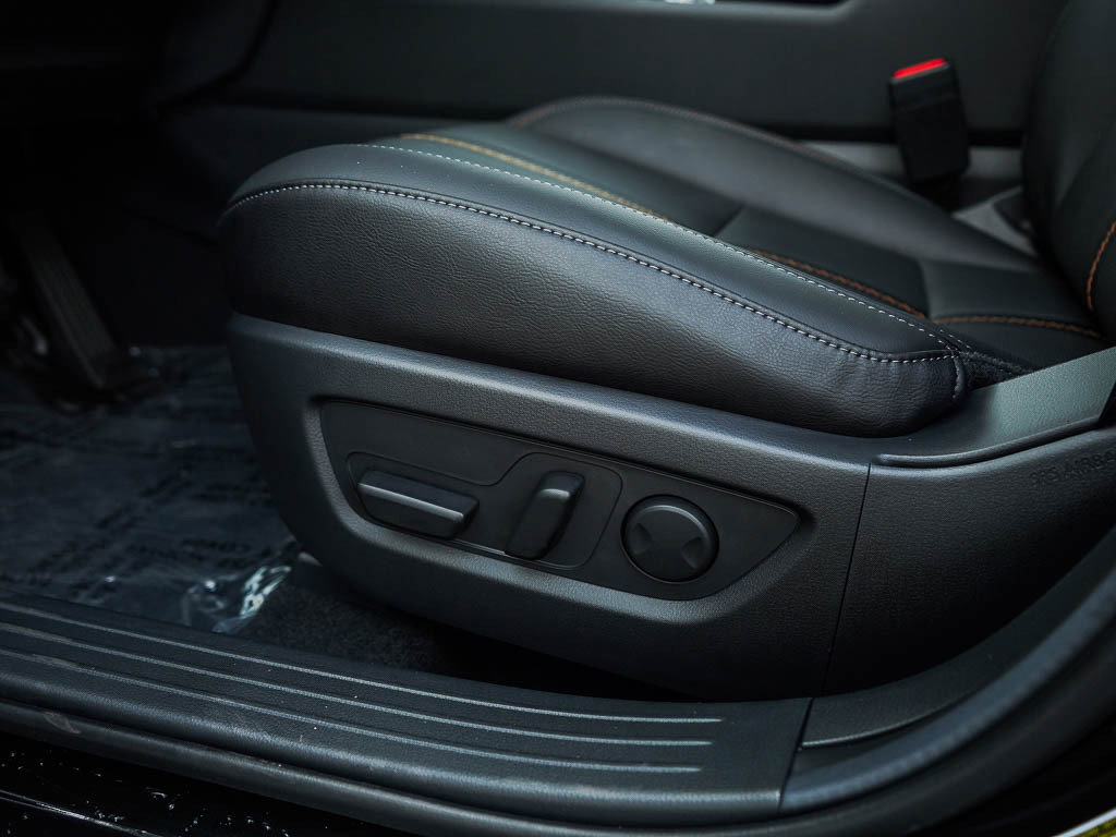 2025 Mazda CX-50 Premium photo 18