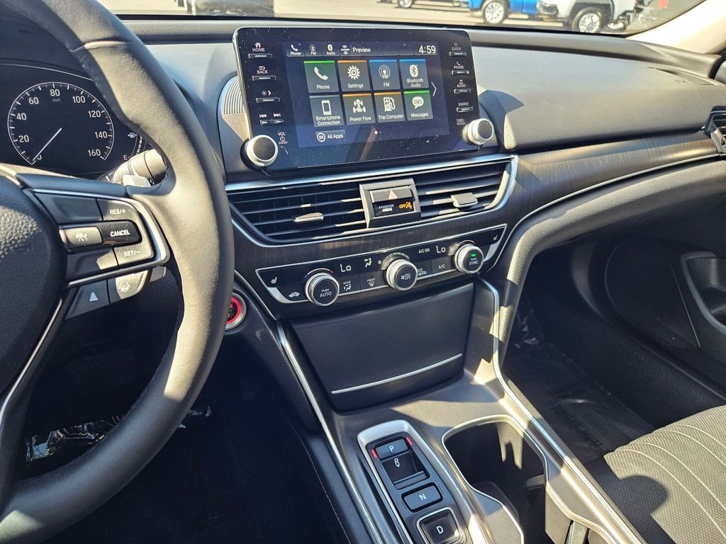 2021 Honda Accord Hybrid EX-L photo 17