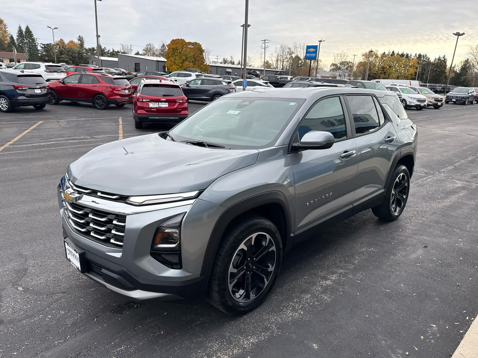 2026 Chevrolet Equinox LT photo 3