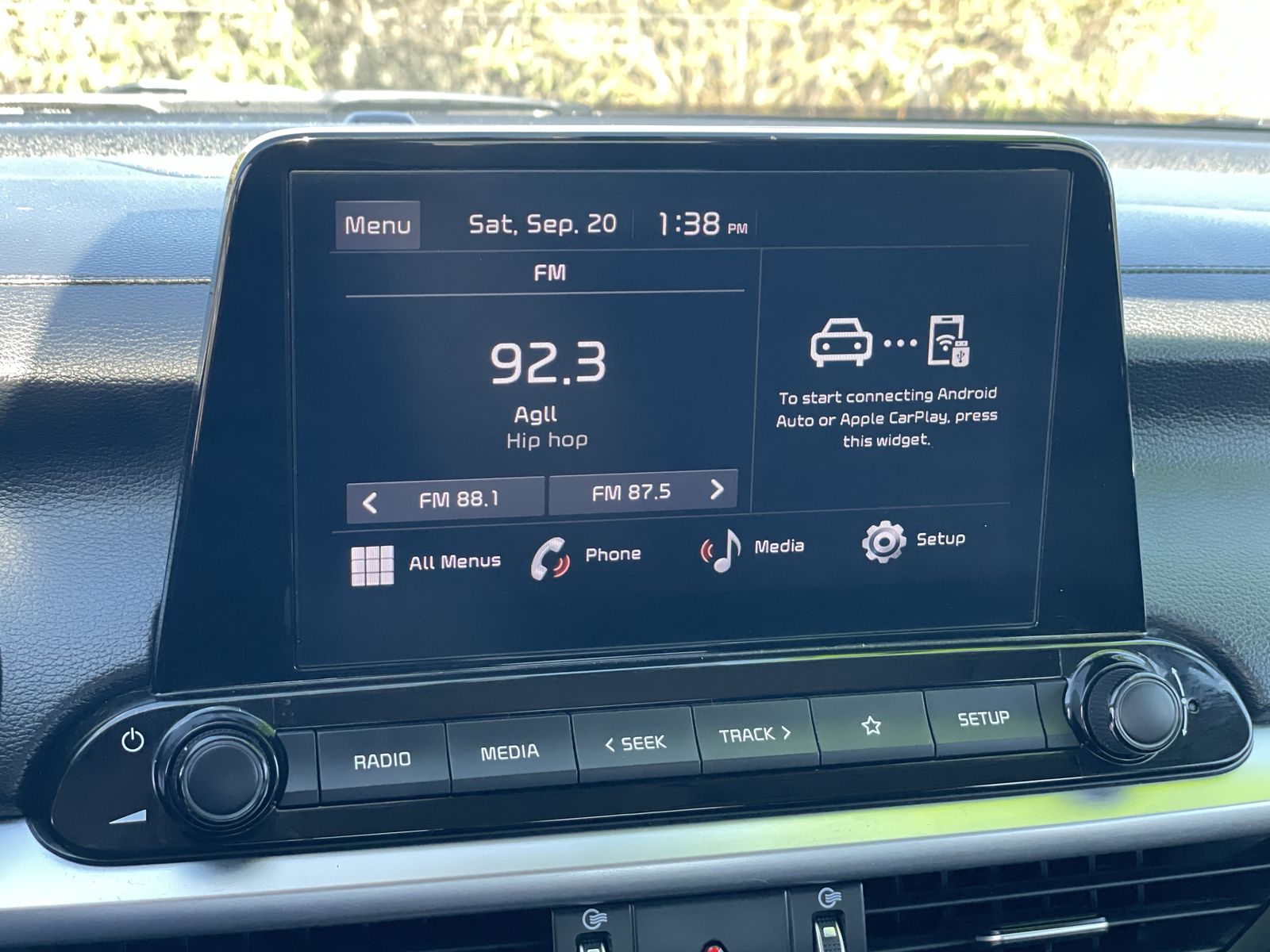 2023 Kia Forte LXS photo 4