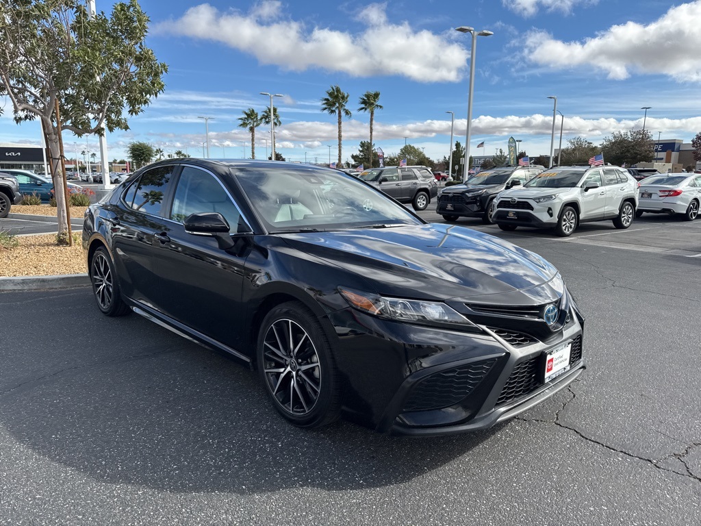 2023 Toyota Camry Hybrid SE photo 4