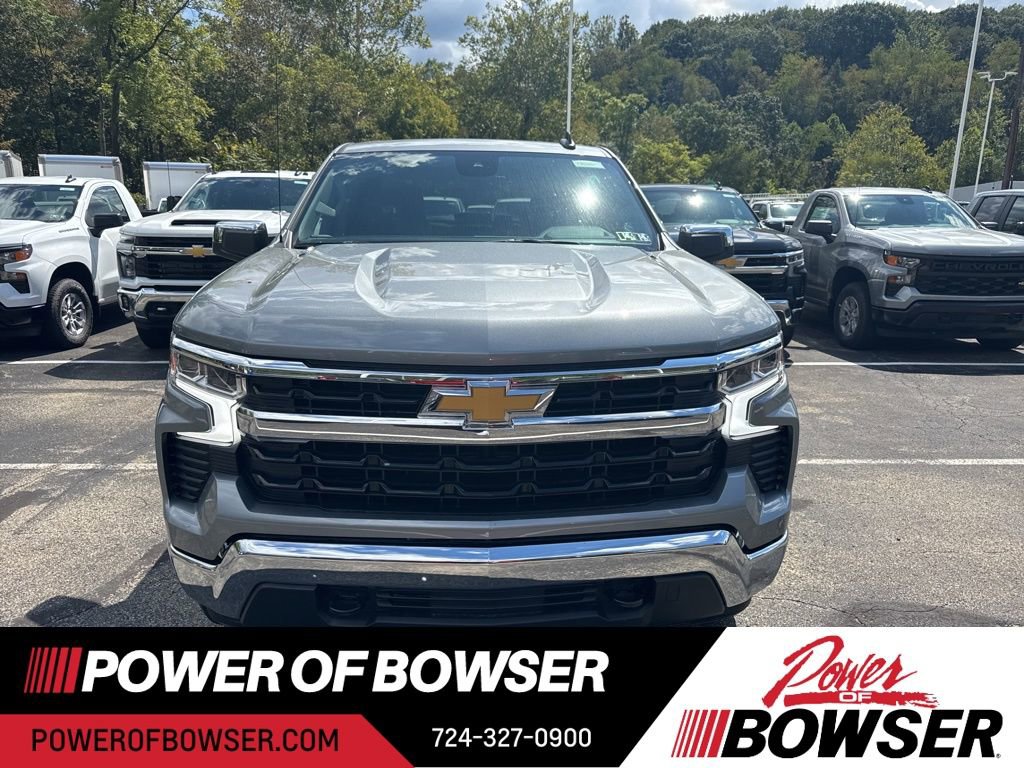 2026 Chevrolet Silverado 1500 LT photo 2