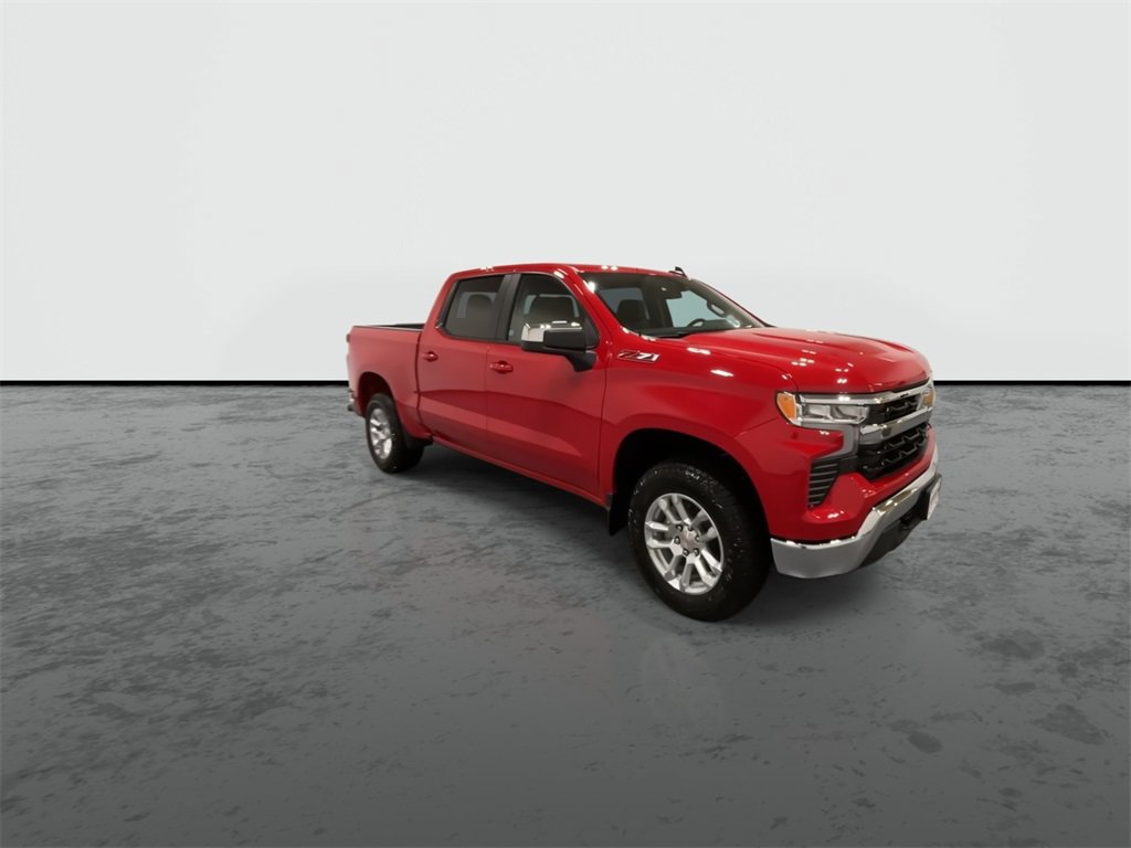 2026 Chevrolet Silverado LT photo 2