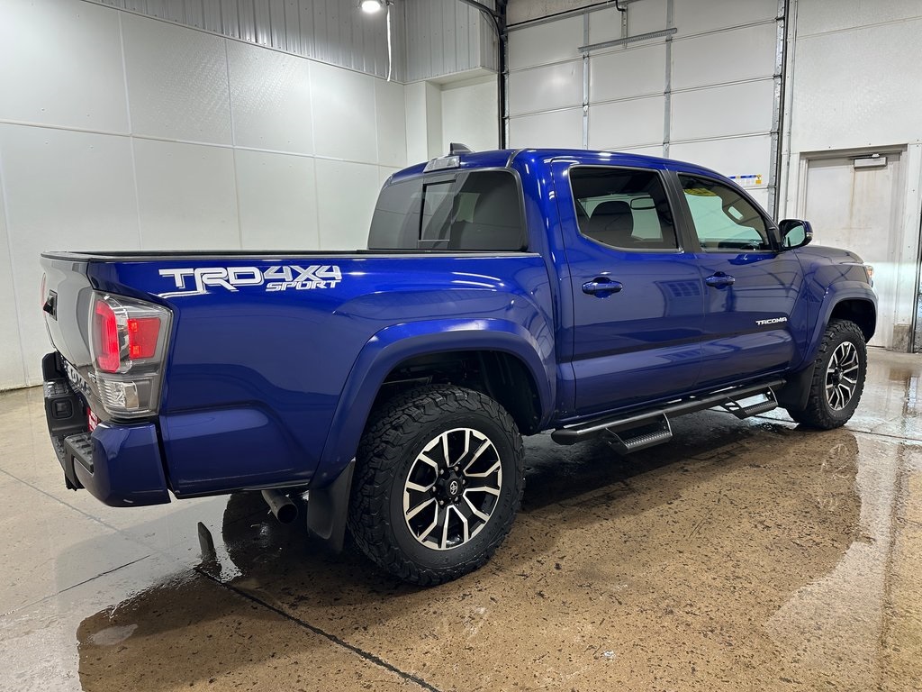 2022 Toyota Tacoma TRD Off-Road V6 photo 3