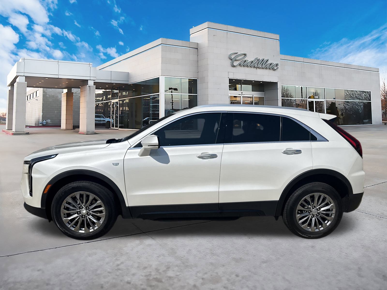 2024 Cadillac XT4 Premium Luxury photo 5