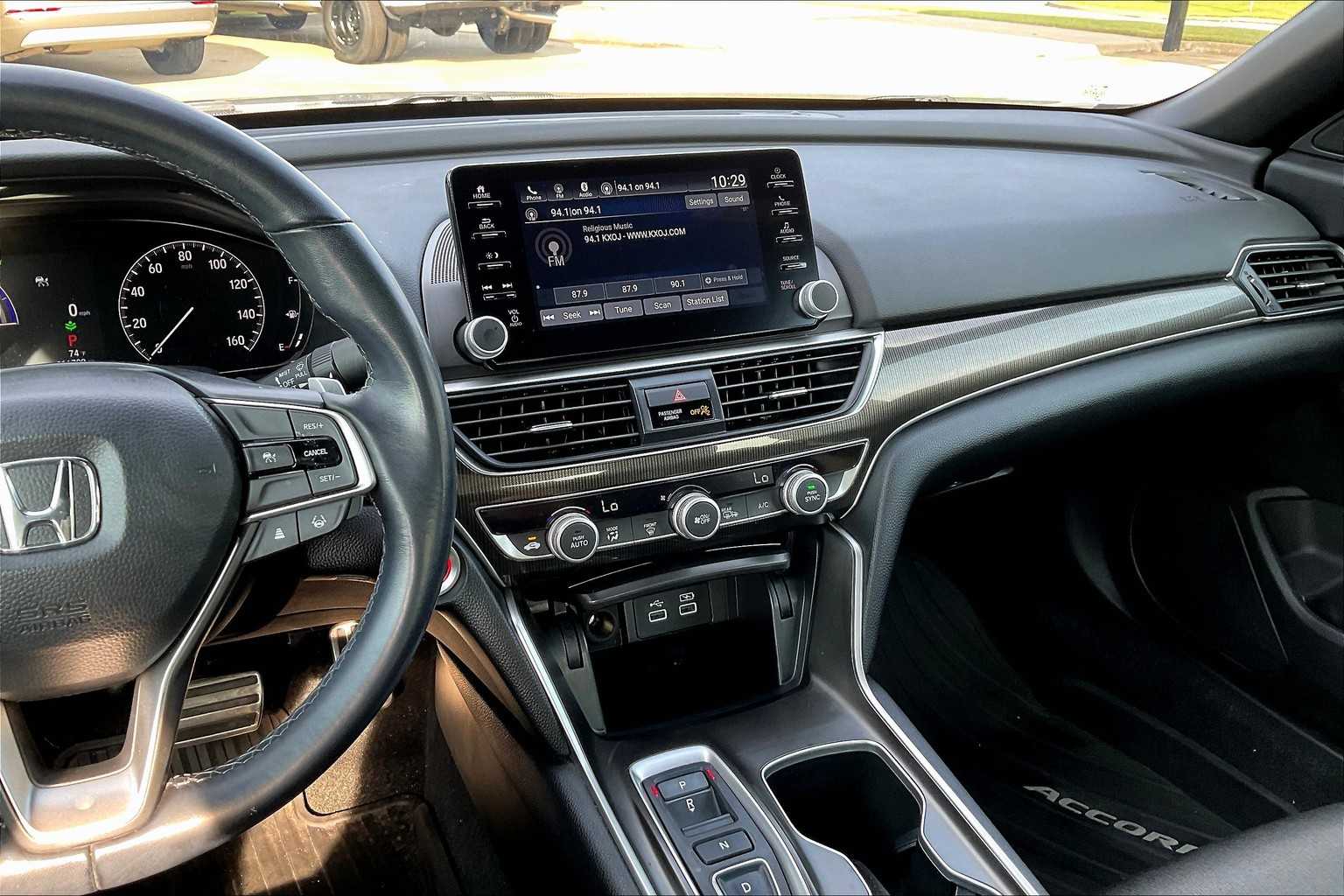 2022 Honda Accord Hybrid Sport photo 6