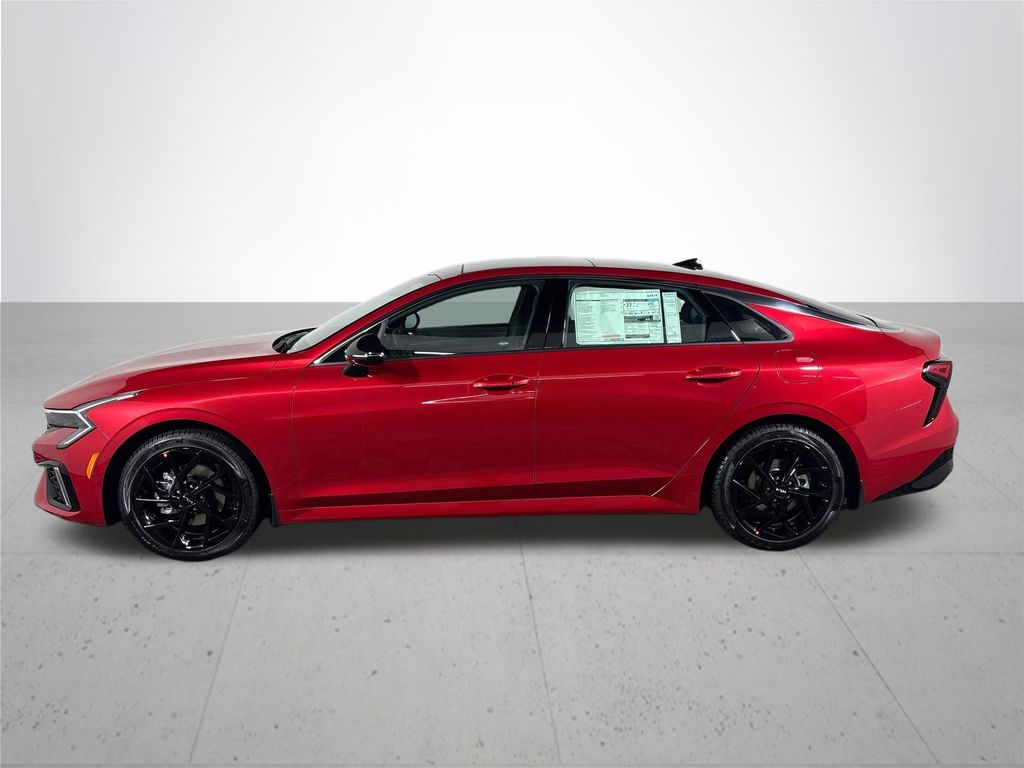 2026 Kia K5 GT-Line photo 9