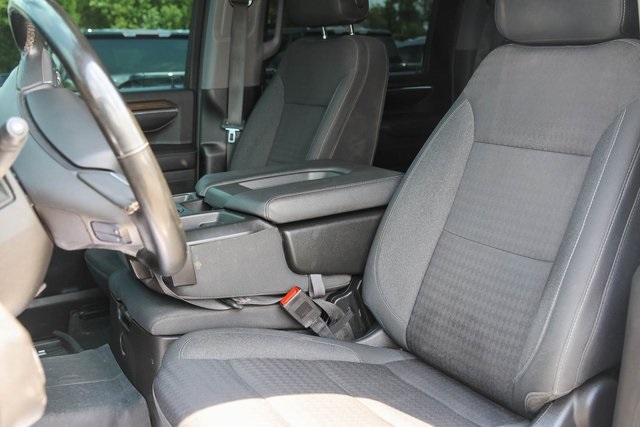 Used 2024 White Chevrolet LT image 13